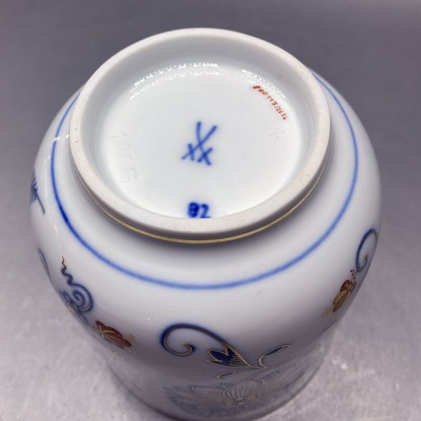 画像11: マイセン（Meissen） ブルーオニオン レッド＆ゴールド　夫婦蓋付湯呑 共箱  iw240924a01 (11)