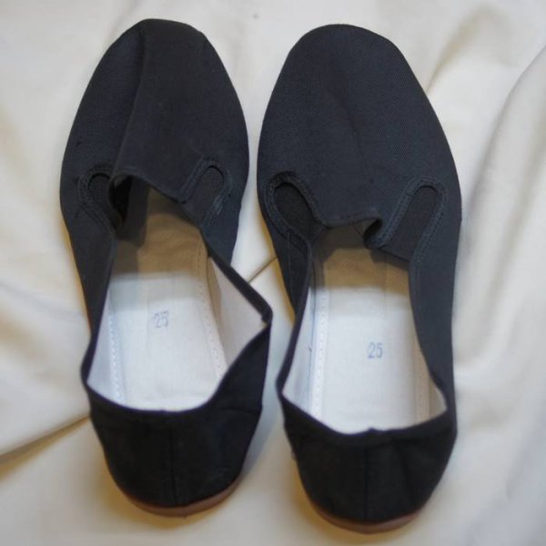 画像4: カンフーシューズ 樹脂製ゴム茶底・布靴  ※37号・38号・39号・40号新入荷(=税別1200円) (4)