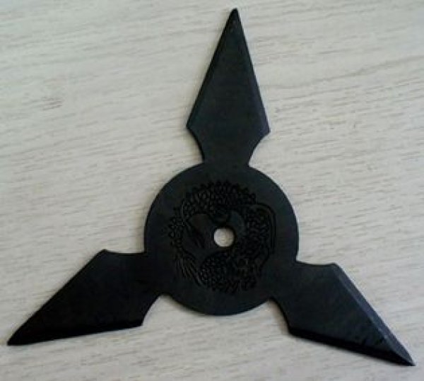 画像1: 手裏剣Mサイズ・三角型(黒色) (1)