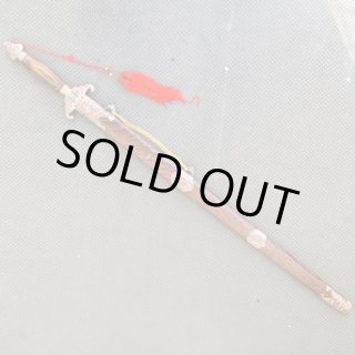 演武用剣 - 横浜中華街天宝堂本店