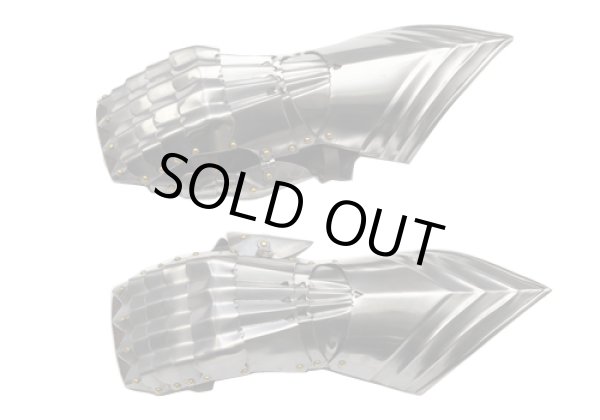 画像1: 西洋防具・スチール製ミトン・ガントレット(手防具) (1)