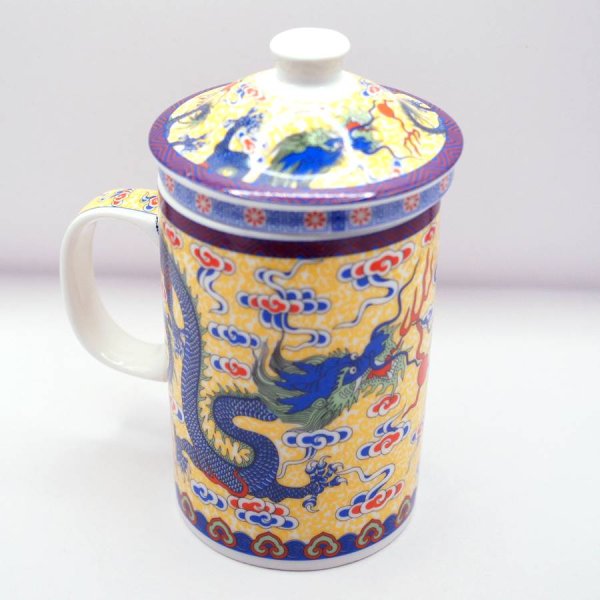 画像6: 陶器製 茶漉し付きマグカップ 双龍戯珠柄 黄色 (6)
