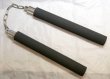 画像2: カンフー武具・黒色 ウレタン  ラバー  ショートヌンチャク【ソフトラバー製玩具】 遊離ベアリング軸承リング使用　追跡付きメール便発送可 (2)