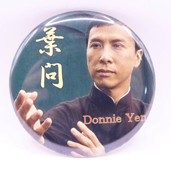 画像2: ドニー・イェン（甄子丹)　葉問（イップ・マン） 缶バッジ大8 (2)