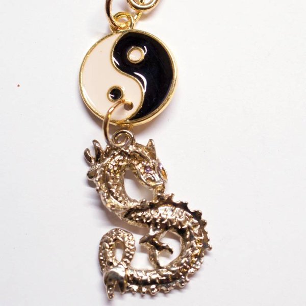 画像3: 金属製 神秘黄金昇龍 太極陰陽 ドラゴン キーホルダー (3)