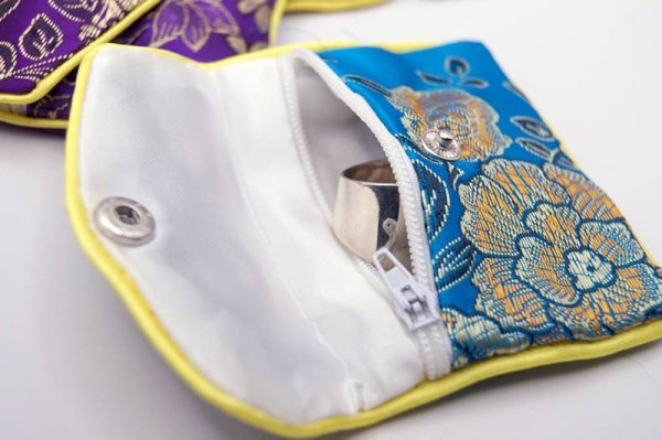 画像3: サテン製 小物入れ ミニポーチ 色柄アソートお任せ 3個セット 225D07 (3)