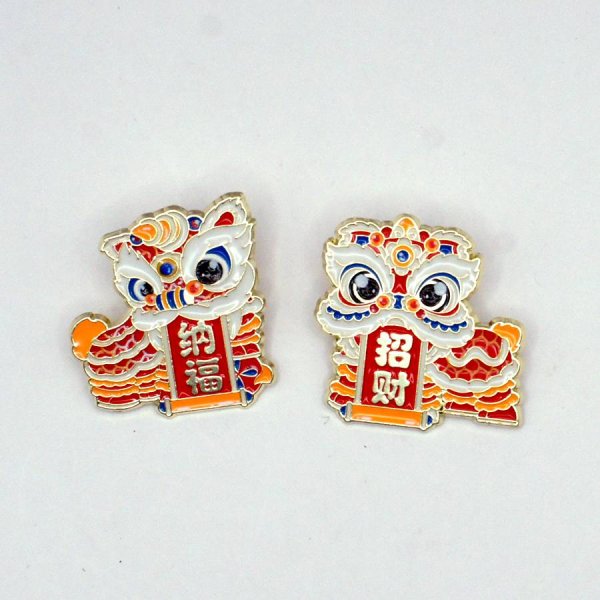 画像1: 獅子舞 ピンバッジ 左右2個セット 「納福・招財」237004A (1)