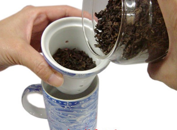 画像8: 茶漉し付きマグカップ 龍渡海 双龍 【横浜中華街】 (8)